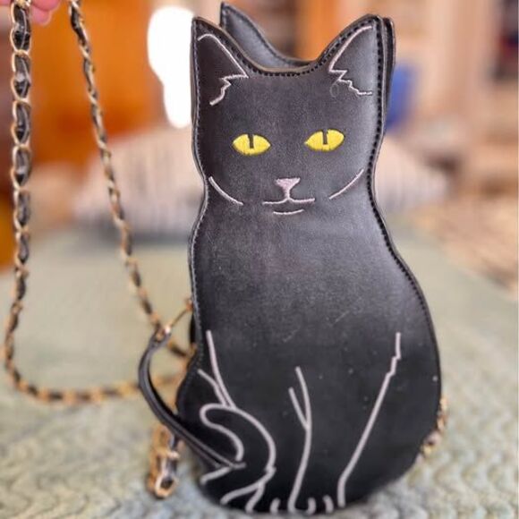 Black Cat Purse with Chain Used Good - Picture 1 of 10